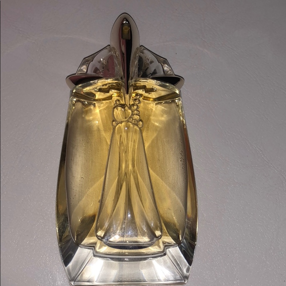 Thierry Mugler Alien Eau Extraordinaire Spray.